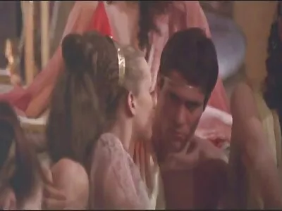 Ham muốn SỮA. Tên Tara kỳ nghỉ được đâm bởi cô ấy sừng con sex online nhat trai riêng