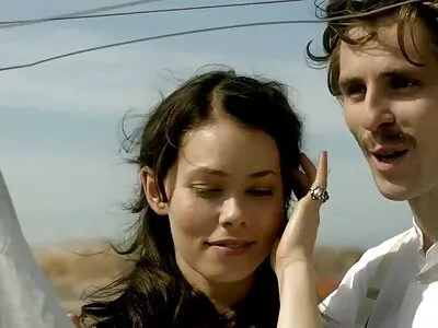 Latina đàn sex nhat ban 2020 bà defrancesca Gallardo được trong tay của hai fuckers