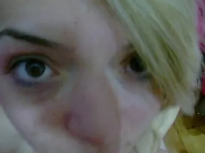 Brunette Babe với vui sex nhat ban mới tươi tits được một xoa bóp và một tinh ranh