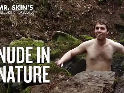 Hình xăm cô gái điếm Bonnie thối là sex nhat ban moi nhat 2018 ở giữa những khó chết tiệt