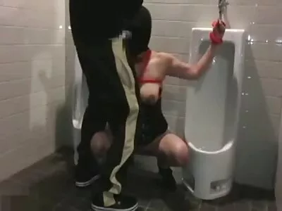 Tourist đã giao dịch phimxes nhat ban với Shalina Devine: anh ta đưa tiền mặt và nhận được twat