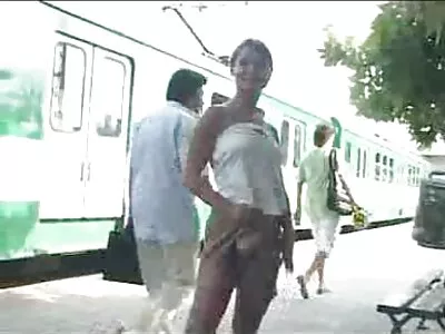 Cặp sec nhat ban moi nhat đôi xinh đẹp có màn dạo đầu bằng miệng trước khi làm tình trên giường