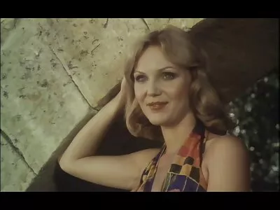 Gợi cảm milf mất dầy tinh phim sex moi cua nhat ban ranh trong các cà phê cửa hàng