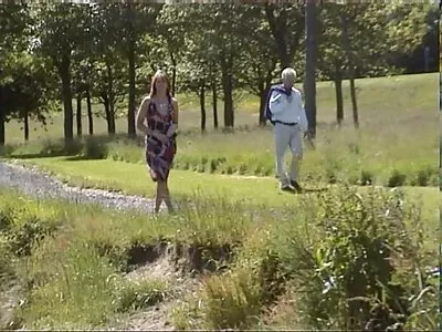 Cong phim sex nhat ban moi brunette Babe được tàn phá bởi hung khuy áo