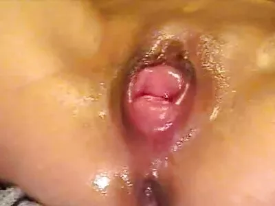 Muscular Latin Babe Oiled lên sex nhat ban khong che moi nhat và đập trong các phòng tập thể dục